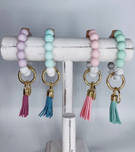 Load image into Gallery viewer, Beaded Wristlet Key Chains
